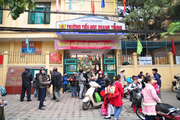 Hà Nội Học sinh và phụ huynh phấn khởi với việc điều chỉnh giờ học